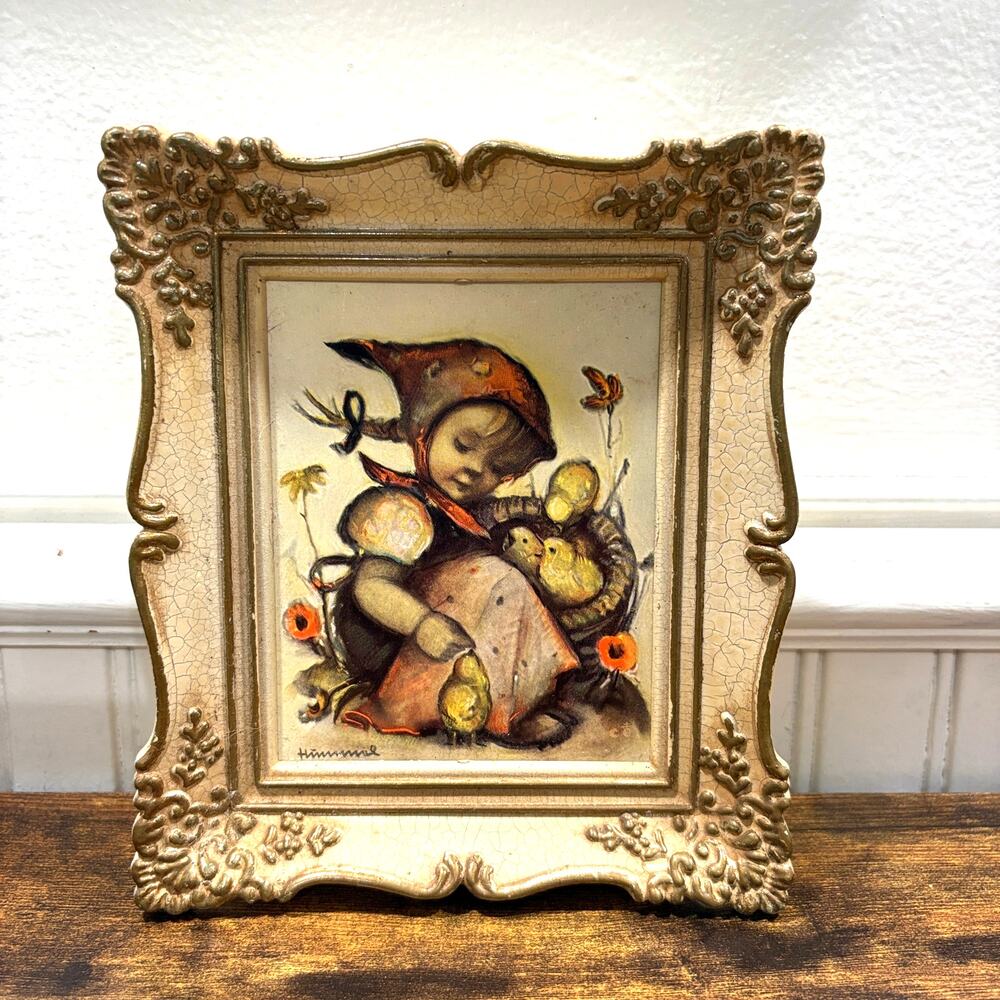 Vtg MI Hummel Little Chick Girl Music Box Danube Waves Waltz Wall Hanging DBGM‎